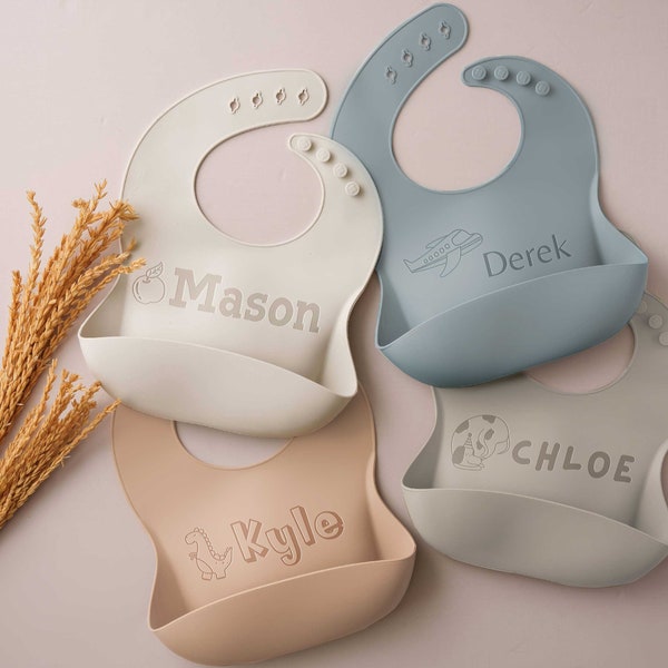 Baby Lätzchen mit Gravur aus Silikon | Baby Junge erste Geburtstagsgeschenk | Personalisierte Lätzchen für Neugeborene | Kleinkind Weihnachtsgeschenk | Neue Mutter Geschenk