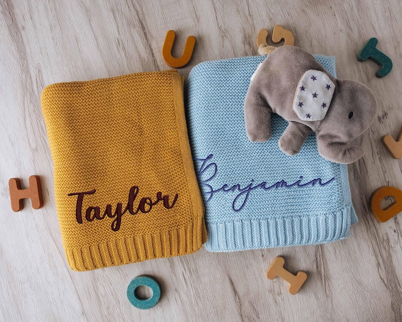 Anpassad filt för babynamn, babypresent, nyföddfilt med namn, babyshowerpresent, personlig filt för flicka eller pojke bild 7