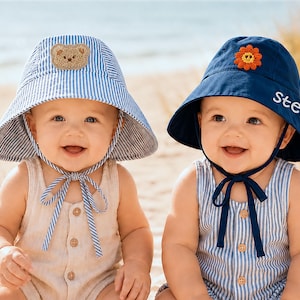 Joli chapeau de soleil pour bébé avec écusson en chenille, bonnet de bain en coton à rayures avec nom personnalisé [R]
