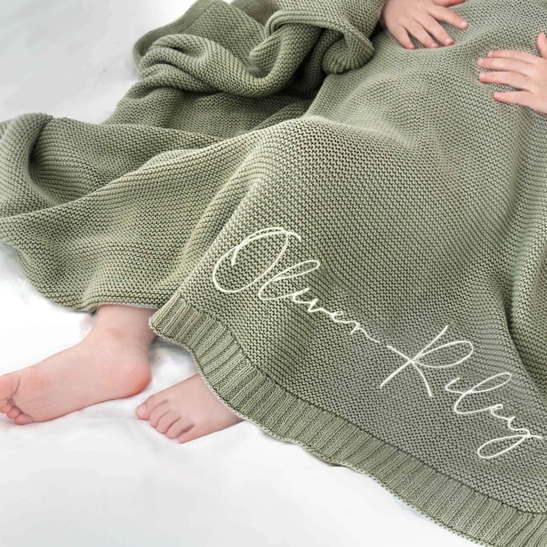 Anpassad filt för babynamn, babypresent, nyföddfilt med namn, babyshowerpresent, personlig filt för flicka eller pojke bild 6