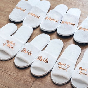 Wedding Slippers, Bridesmaid SPA Slippers, Spa Slippers, Bridal Party Gift, Closed Toe, Open Toe White Slippers, Personalized Slipper