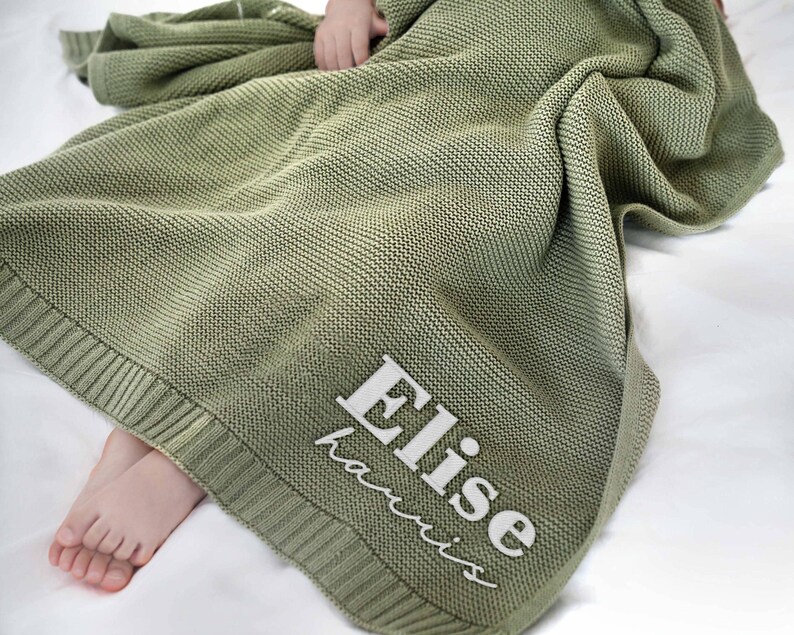 Anpassad filt för babynamn, babypresent, nyföddfilt med namn, babyshowerpresent, personlig filt för flicka eller pojke bild 11
