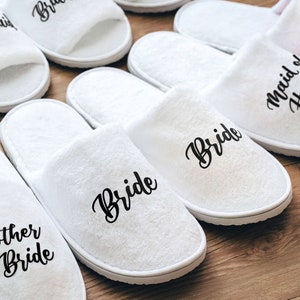 Bridesmaid Slippers, Bridal Party Gift, Salon Spa Slippers, Closed Toe, Open Toe White Slipper, Wedding Slippers, Personalized Slipper