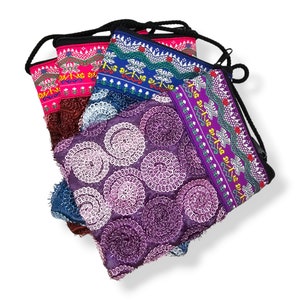 Handgemachte Baumwolltasche für Frauen - Kleine Umhängetasche mit langer Kordel - Sommer Spiral Design Crossbody mit Reißverschluss - Ethnische Schulter Geldbörse