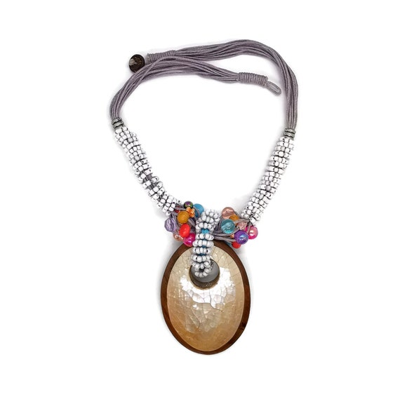 handmade. Necklace shell wooden pendant