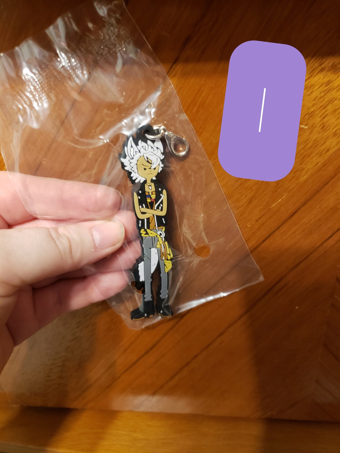 Twisted wonderland keychains Etsy