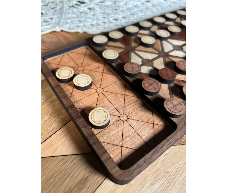 jeu de GO  FANORONA  par DUJARDIN collection berloquin