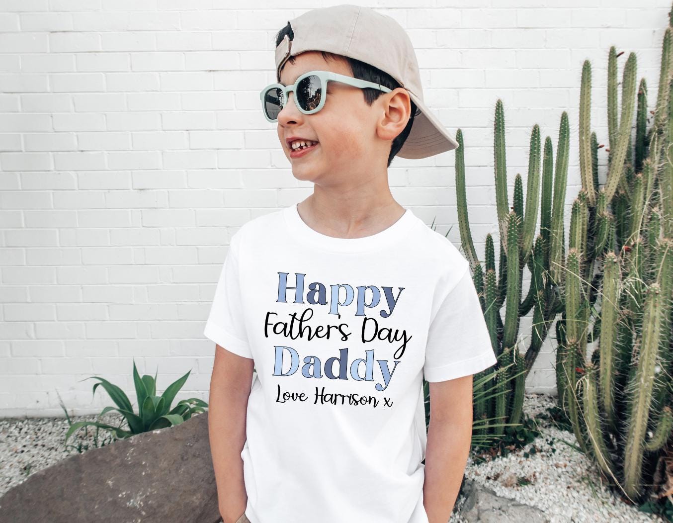 Personalised Fathers Day T-shirt, Happy Father's Day Daddy T-shirt, Fathers  Day Gift, Toddler T-shirt, Gift for Dad, Custom Name - Etsy Israel, image size:1354x1052