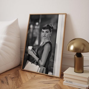 Audrey Hepburn Shopping Poster, Audrey Hepburn Coffee Print, Vintage Fashion Wall Art, Retro Hollywood Photo Poster - Digital File