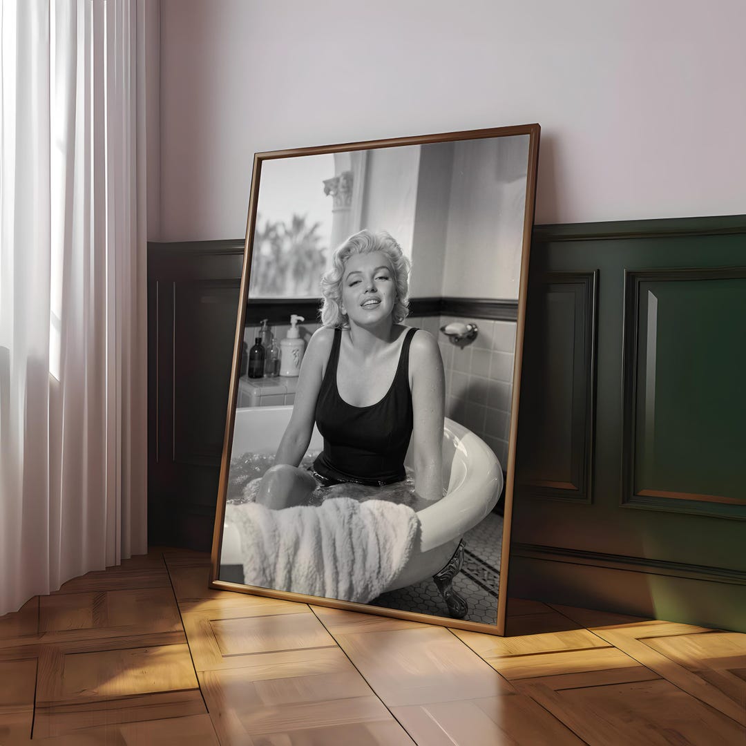 新品未掲示Marilyn Monroe スチール写真看板 il_1080xN.8123209806_3xv7.jpg