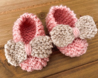 Hand Knitted Pink Booties with Bow/Baby Girls Booties/Knit Booties/Knit Baby Clothing