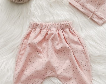 Gold Dots on Pearl Pink Harem Pant and Hat Set/Baby Outfit/2 Piece Baby Outfit