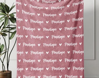 Personalisierte Namen Decke, individuelle Baby Mädchen Decke mit Herzen, Kinder Decke, personalisiertes Weihnachtsgeschenk