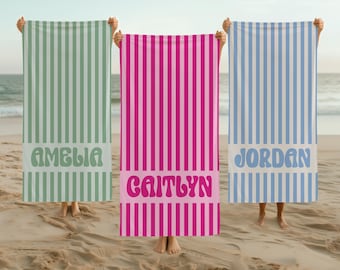 Spersonalizowany ręcznik plażowy w paski, ręcznik kąpielowy retro z niestandardowym imieniem, prezent na wieczór panieński