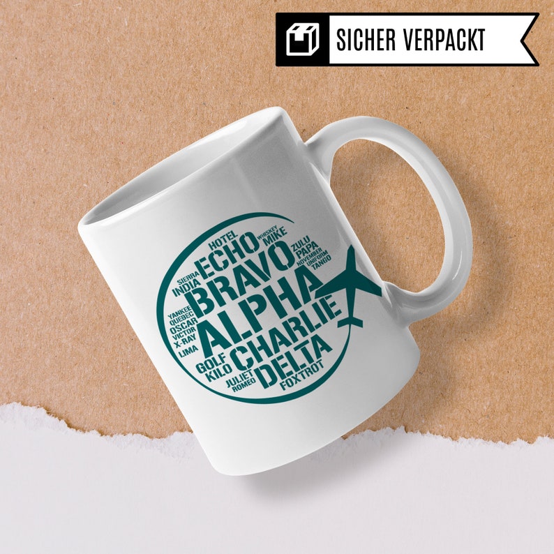 Flieger Tasse, Pilot Geschenk lustig, Piloten Kaffeetasse mit Fliegeralphabet, Fluglotse Geschenkidee, Flugzeug Kaffeebecher Nato Alphabet Bild 6