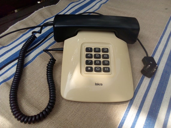 Retro Telephone Iskra ETA 86S -1988 /vintage Telephone / Vintage