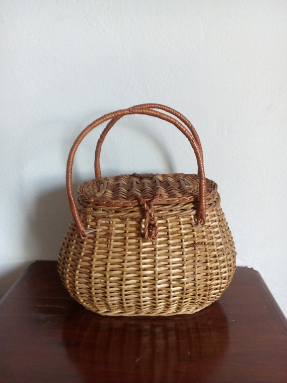 Vintage basket bag / vintage basket purse / bask