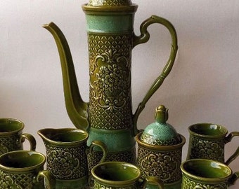Majolica vintage Coffee Tea Service /Majolica set vintage Italia/green Set vintage/1970s/vintage tableware/Boho/farmhouse/shabby  Service