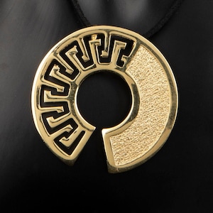 Silver pendant half Meander modern design gold-plated 24K, inspired by the ancient Greek civilization and the meander motif image 1