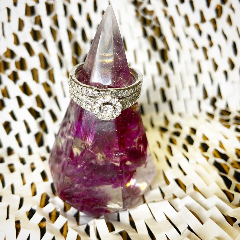 Pink Celosia Geometric Ring Holder