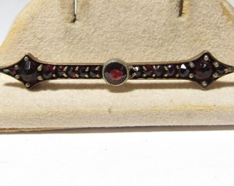 Victorian Gold Filled Arrow Shape Red Natural Garnet Bar Pin