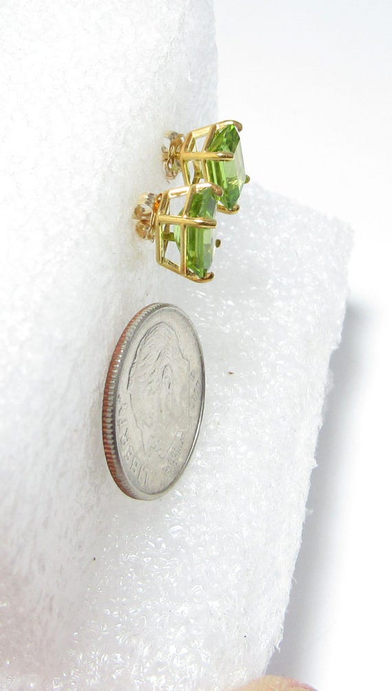 Solid 14k Stud Earrings with Emerald Cut Green Na… - image 3