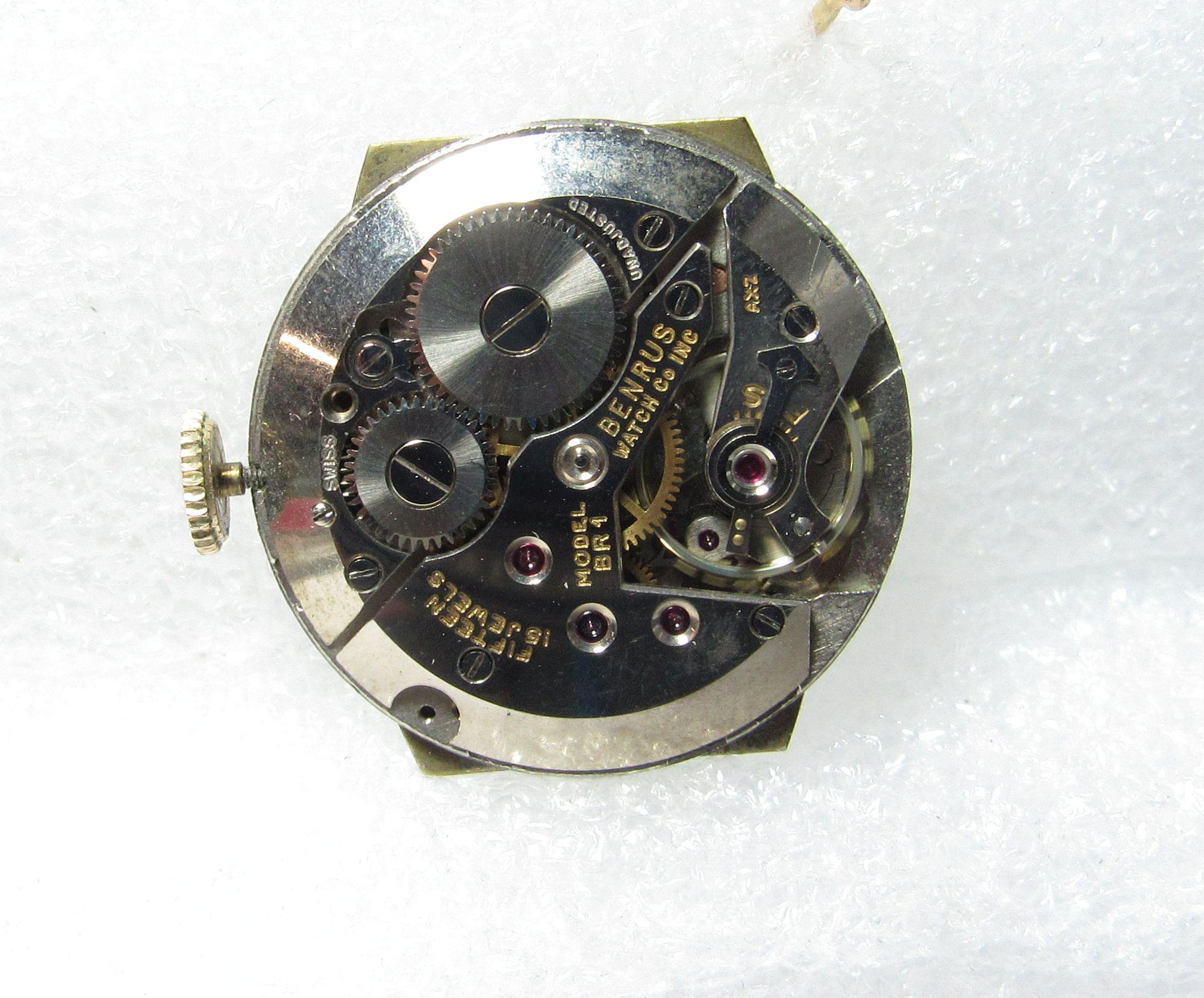 Benrus Vintage 1940s 15 Jewel Wrist Watch Model BR1 With Tortue