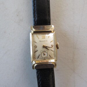 Vintage 1940s Bulova Gold Filled Wrist Watch W / Fancy Lugs 