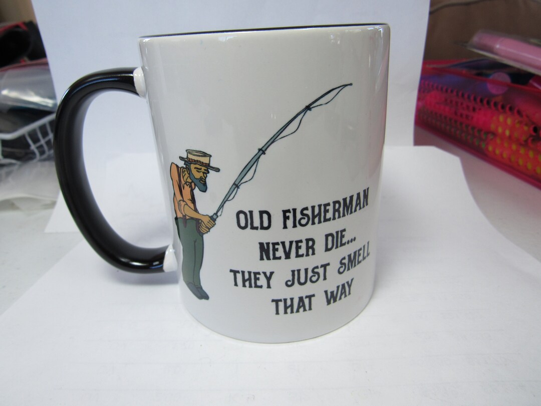 Décoration De Noël Pêcheur - Old Fishermen Never Die, They Just Smell That Way