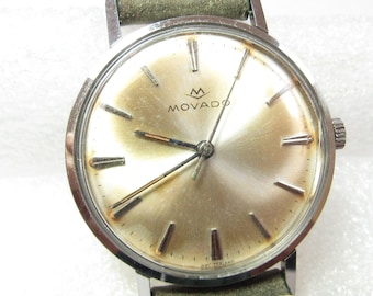 Movado Mechanical Wind 17 Jewel Round Wrist Watch/ RUNS