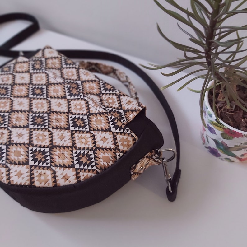 Bozena Saddle Bag / PDF Sewing Pattern / Round Crossbody Bag With a Flap / Allsewpetite image 6