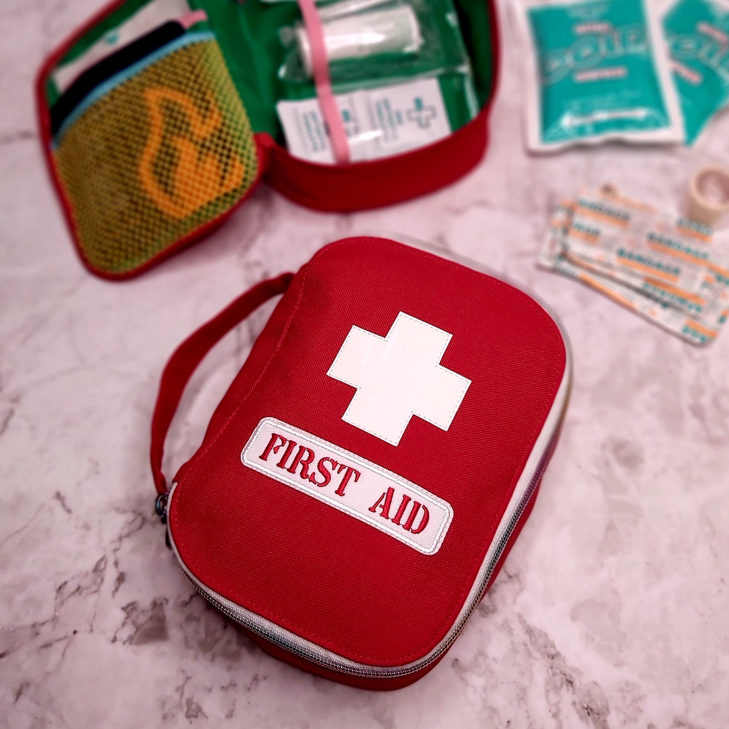 Zippered First Aid Bag Medication Organizer Emergency Pouch Carrier