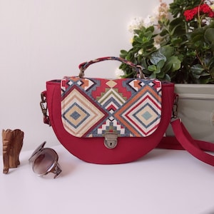 Bozena Saddle Bag / PDF Sewing Pattern / Round Crossbody Bag With a Flap / Allsewpetite image 1
