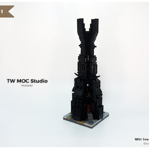 Puede incluir: Un modelo LEGO negro de la Torre de Orthanc del Señor de los Anillos, con el texto "MINI Tower of Orthanc" y "Designed by Eric" debajo.