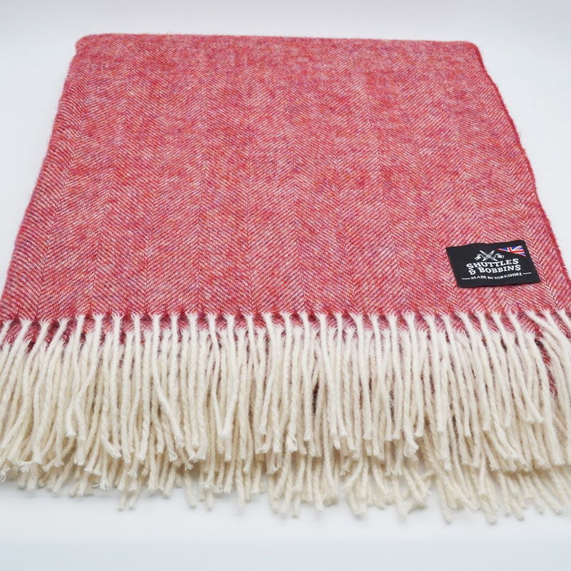 Red Cotton Rich Throw Blanket main image 1