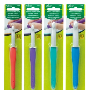 Clover ::Amour Crochet Hook:: NP US / 10.0 mm / 5.5 in / 14 cm