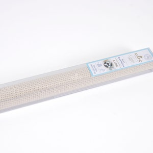 DMC / DC29SO/T1 ECRU, Aida 38,1x45,7cm Tecido pré-cortado de 6 contagens para agulha perfuradora