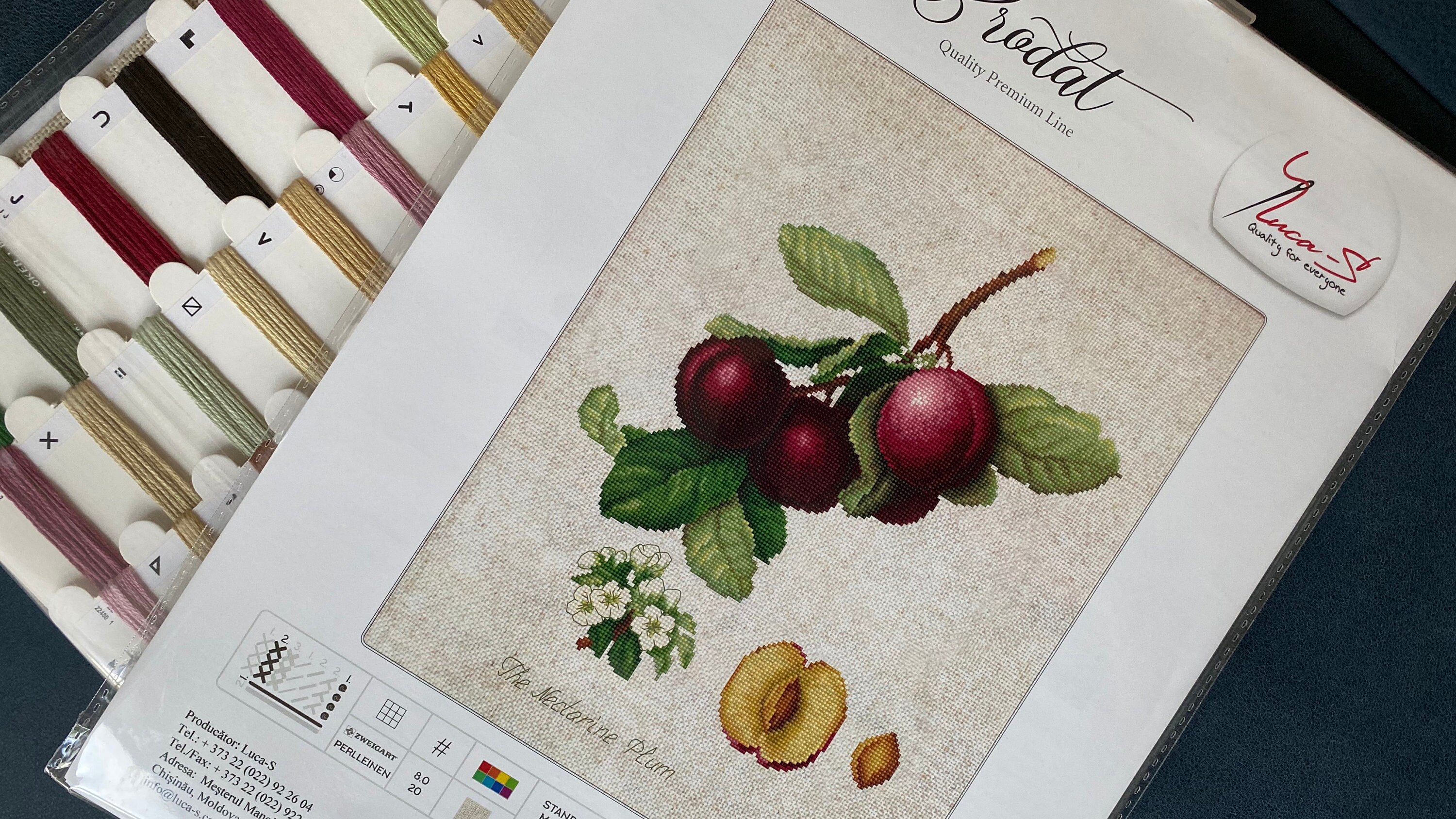 Kit Tableau Point De Croix Prunes - Luca-S