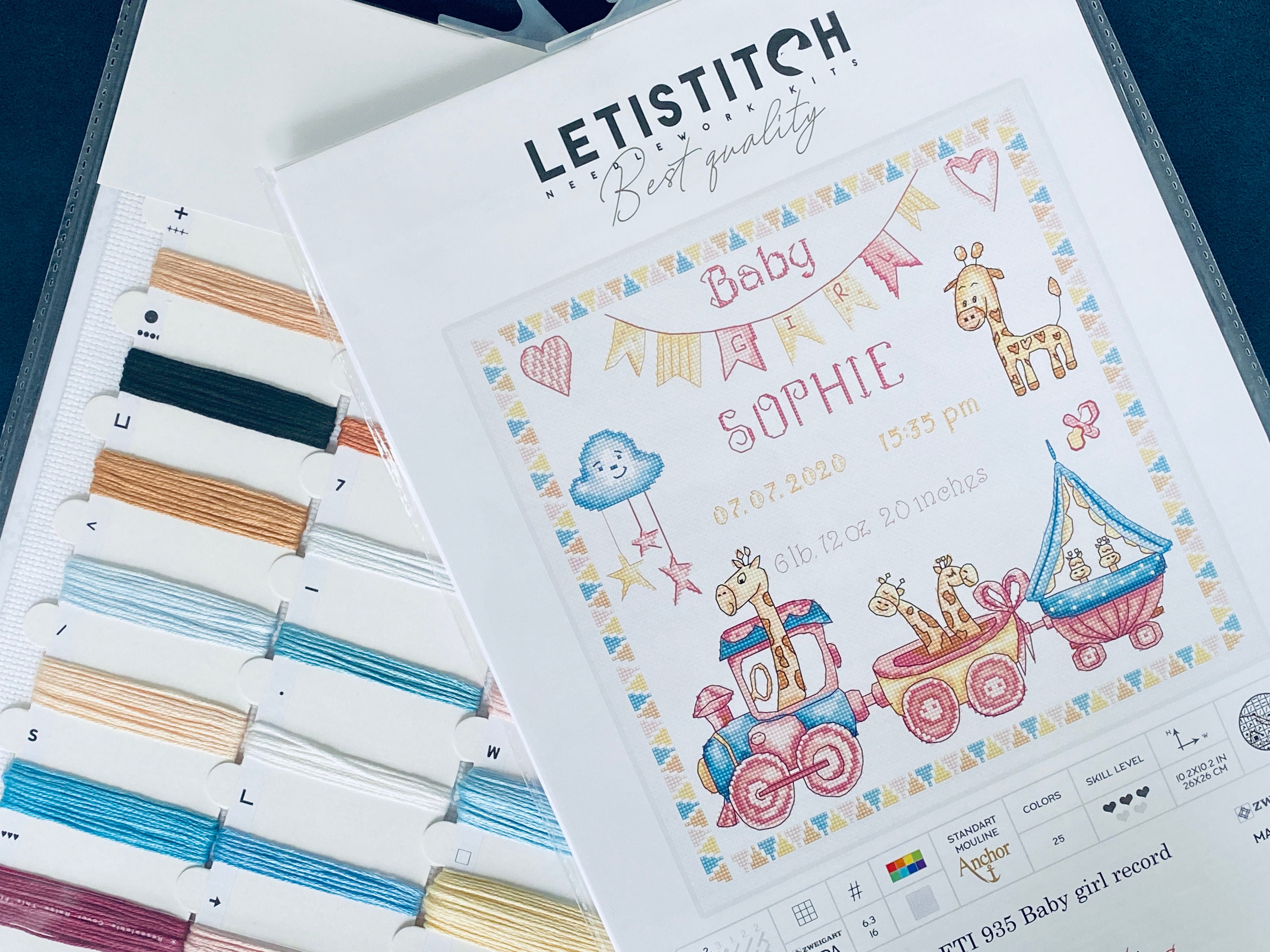 Letistitch kruissteekset Voor de geboorte van een meisje; telpatroon Letistitch kruissteekset Voor de geboorte van een meisje; telpatroon
