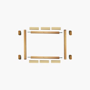 Luca-S / C2024 Square Embroidery Frame with Clips 20x24 cm