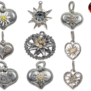 Traditionele kostuumhanger - gemaakt in Duitsland _____// Sieraden ~ vintage sieraden ~ traditionele sieraden ~ kostuumjuwelen ~ spaarpakket ~ korting
