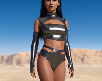 Silver Dusk Rave Outfit: Cutout Crop Top & Shorts Set