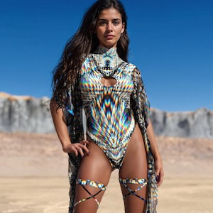 Body in rete Rave da donna, Body con cut-out, Abbigliamento psichedelico da festival da donna, Fasce per le gambe da festival, Body da angelo da donna, Abbigliamento da rave da donna