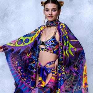 Trippy UV Rave Kimono for Women, Psychedelic Festival Robe, Flowing UV Outfit, Psychedelic Style Clothing, Women’s Festival Outfit