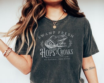 Froggy Lovers Comfort Colors Cottagecore shirt, Cottage Core Light Academia tshirt, Frog Lover t shirt, Goblincore shirt, Forestcore shirt