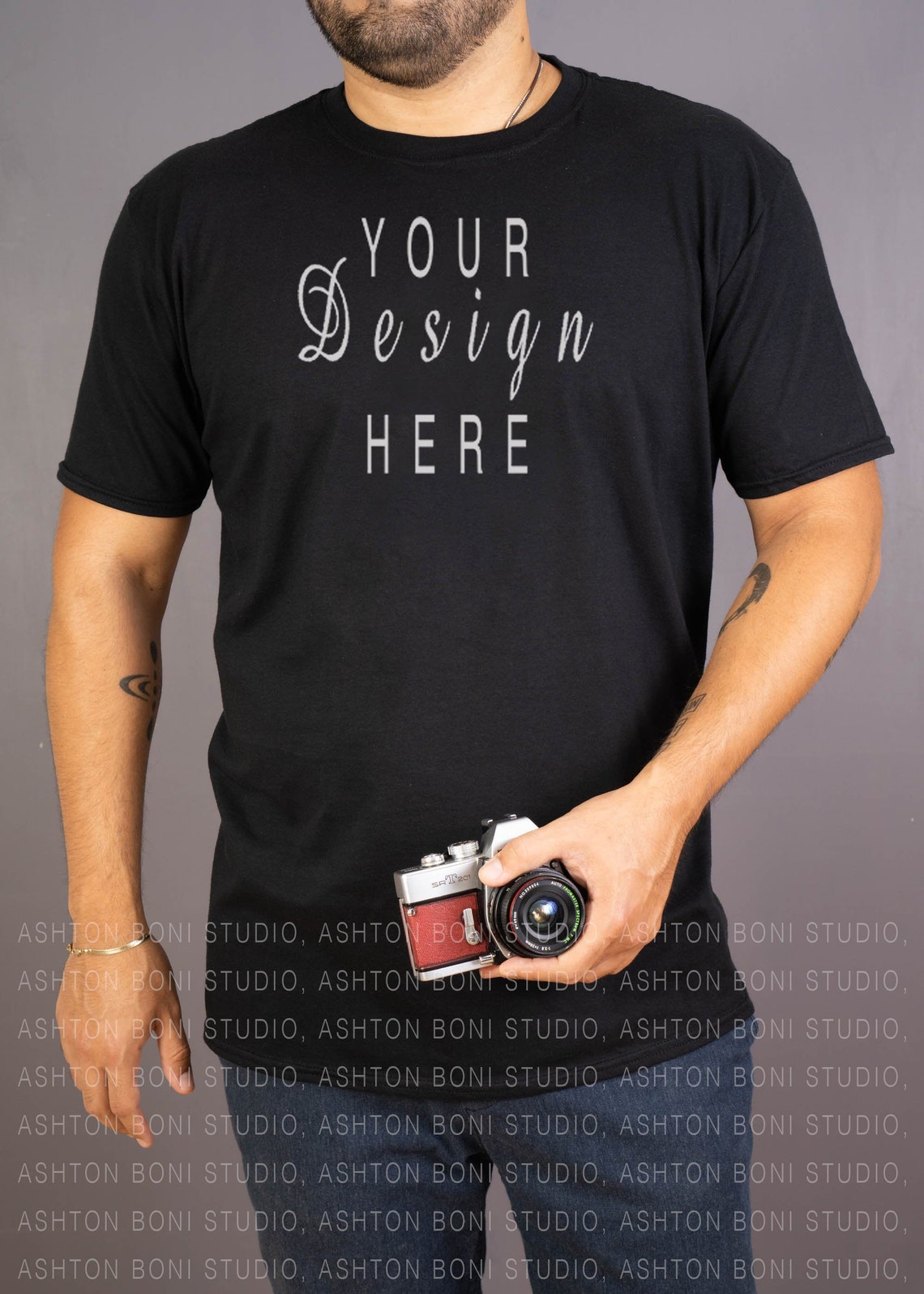 Gildan Mockup 64000 Softstyle Gildan T-shirt Male Model - Etsy