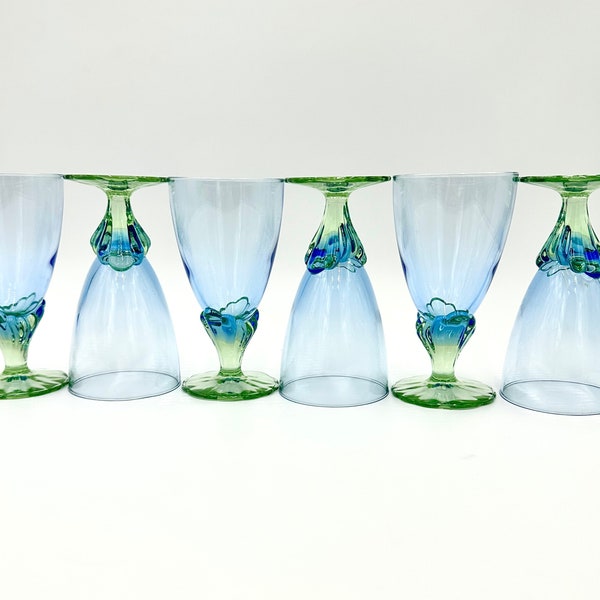 Bormioli Rocco Bahia Wasserkelche | Atemberaubende blaue und grüne Glaswaren | Italienisches Stielglas-Set 4 oder 6 | Mermaid Brille Made in Italy