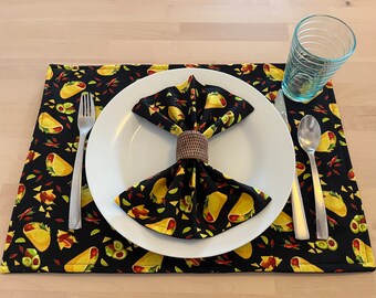 Tacos placemat and cloth napkin set, chips and salsa, nerdy home decor, eco friendly reusable washable table linen, foodie gift, guacamole