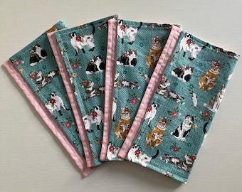 Classic Cats Cloth Napkins, host hostess gift, cottage core, housewarming gift, cat lover gift, cat lady gift, soup bowl cozy, flowers