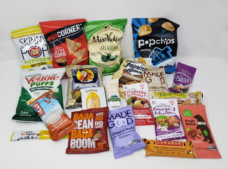 Healthy Snack Box 20 or 30 Snacks Fast Free Shipping Care Package Gift Basket image 3